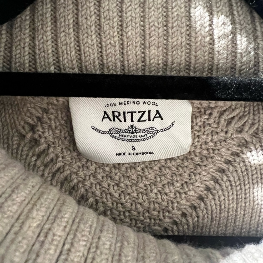 Aritzia Heritage Knit Merino Wool Hi-Hip Turtleneck, Sz Small - Picture 9 of 10